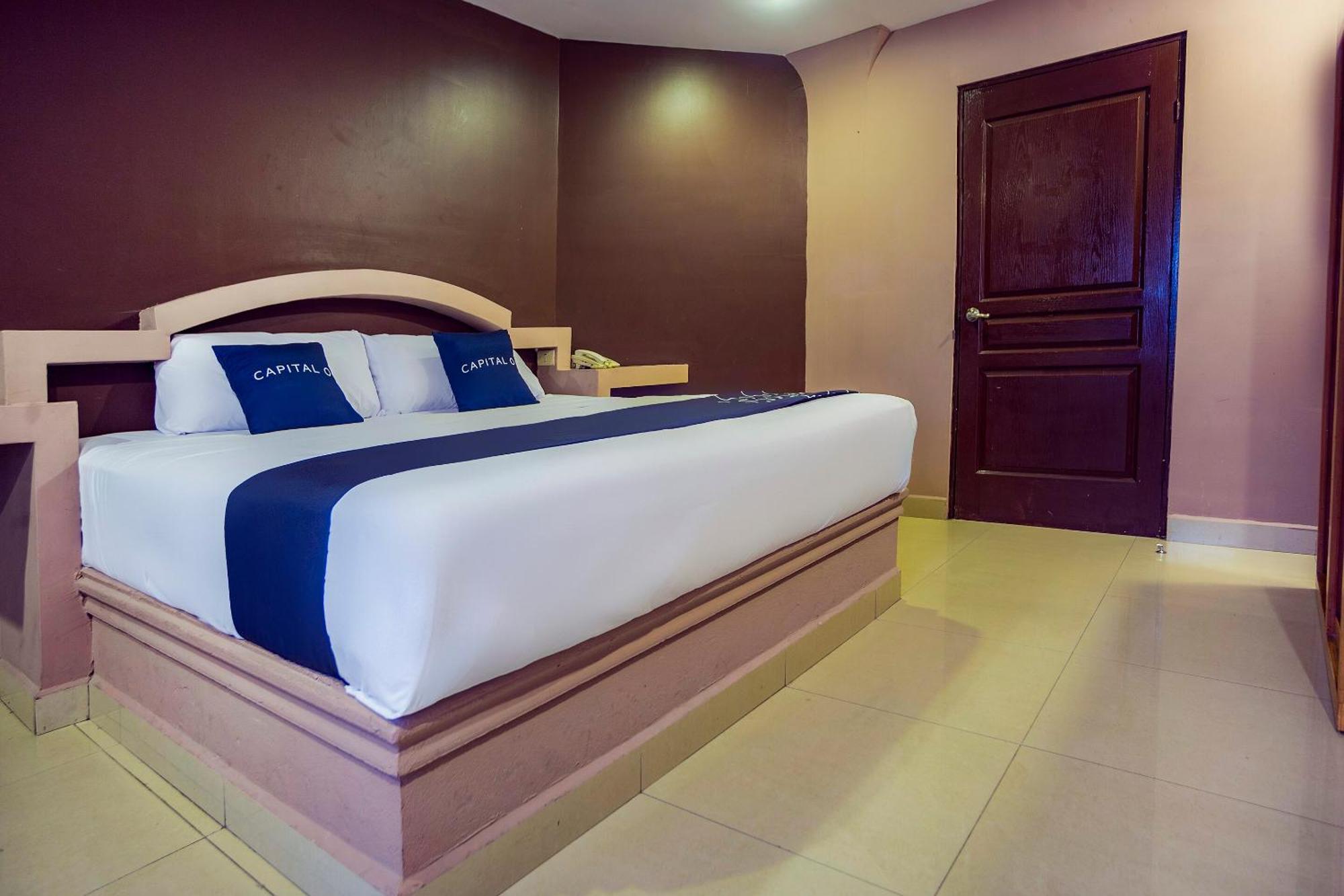 Capital O Hotel Diro, Monterrey Luaran gambar